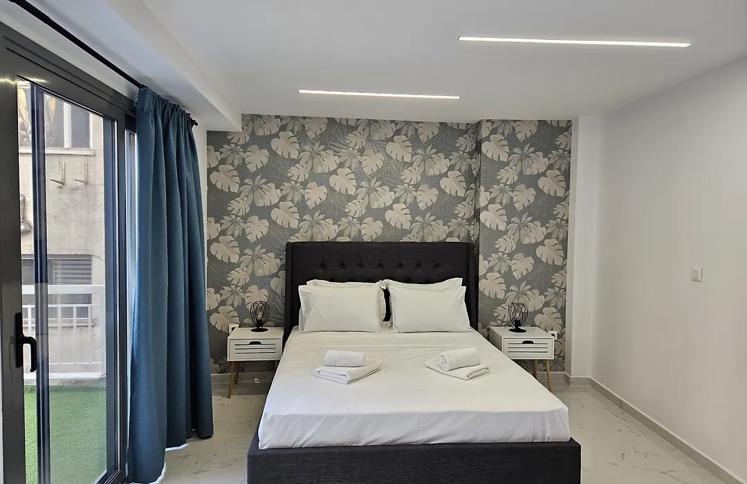 Nikis 20 Suites-1